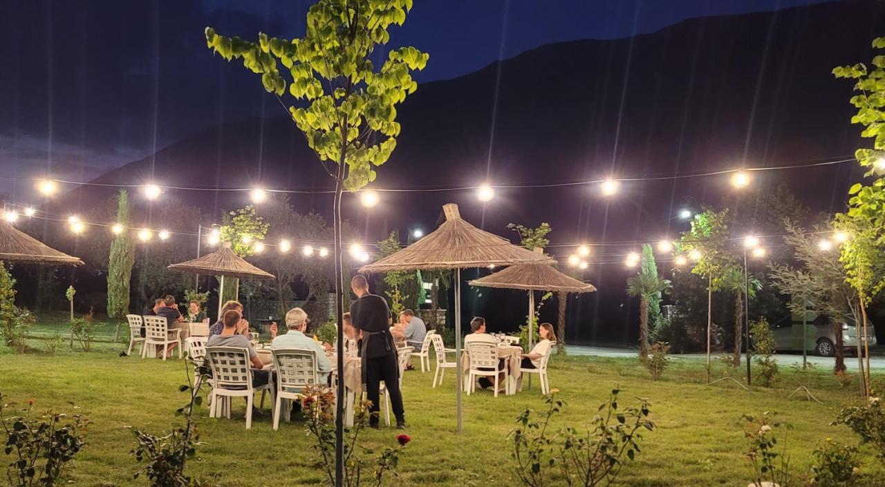 Guesthouse Lord Byron Tepelene المظهر الخارجي الصورة